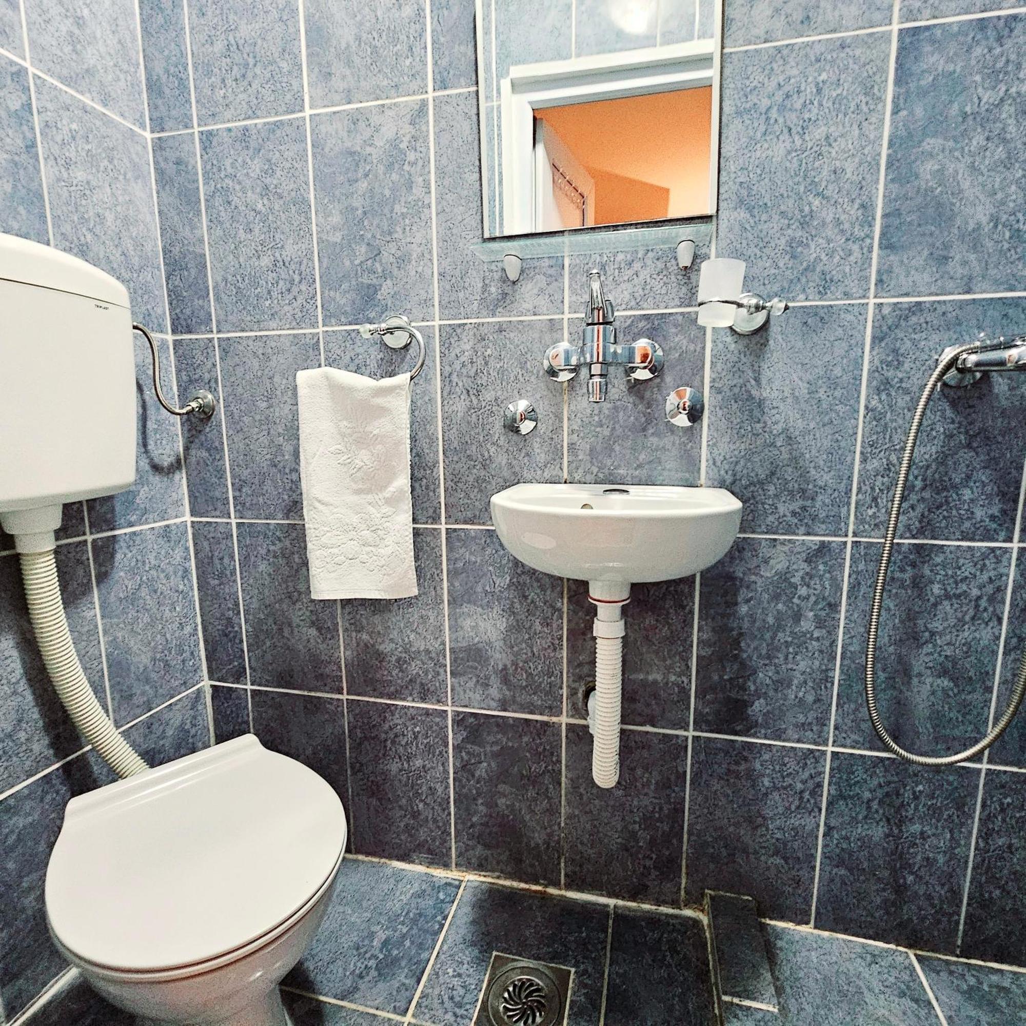 Bravo Plus Budva Ruang foto